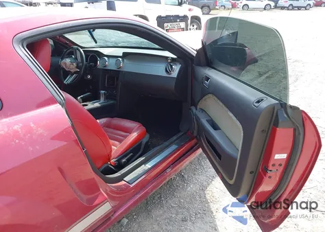 2006 Ford Mustang Gt z USA, uszkodzony, nr VIN 1ZVFT82H265164720